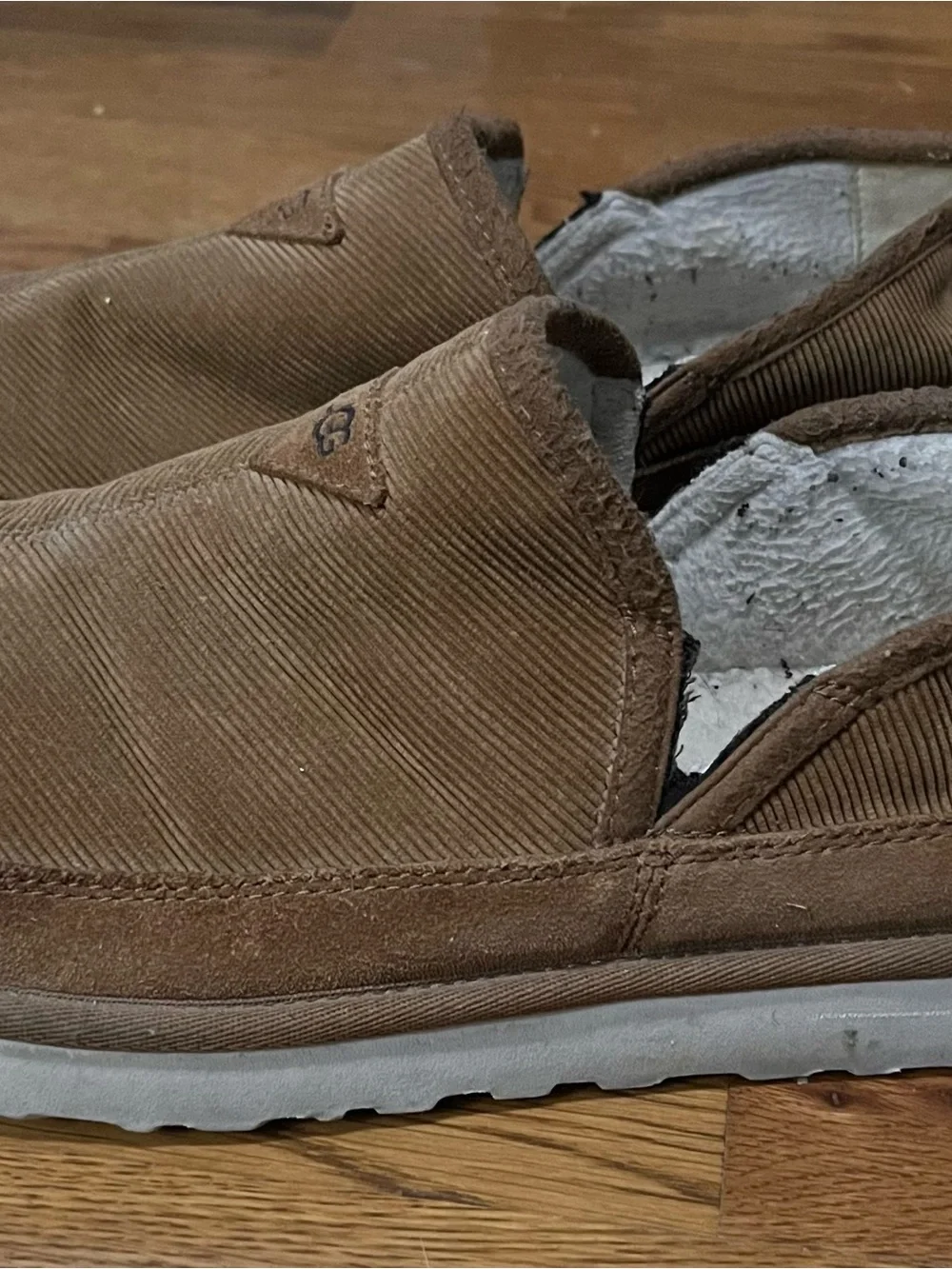 UGG Romeo Athleisure Casual Sports slip on  Shoe men's sz 12